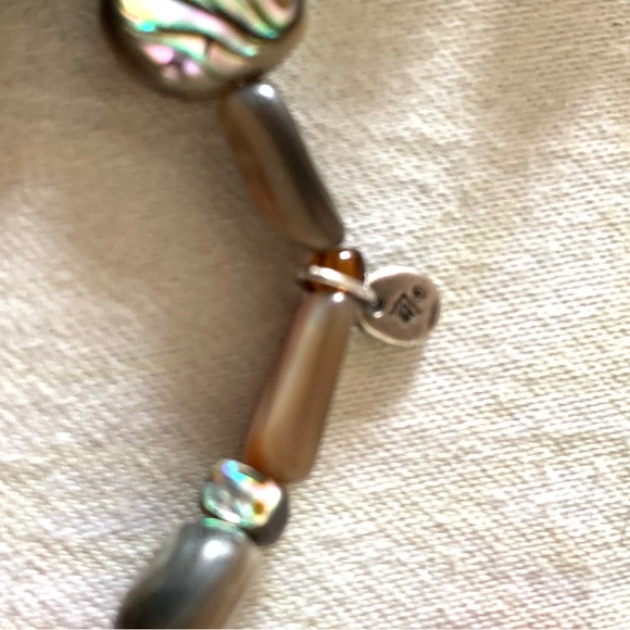 Retired Silpada "Tuscan Sun" Sterling Coral Abalone Stretch Bracelet Duo B1695 - Picture 3 of 3